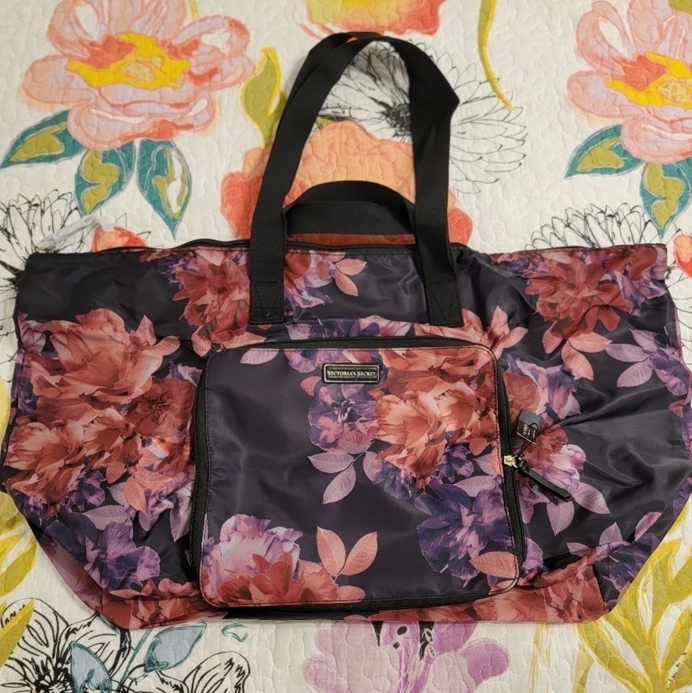 NWT Victoria's Secret Packable Weekender Travel Bag
